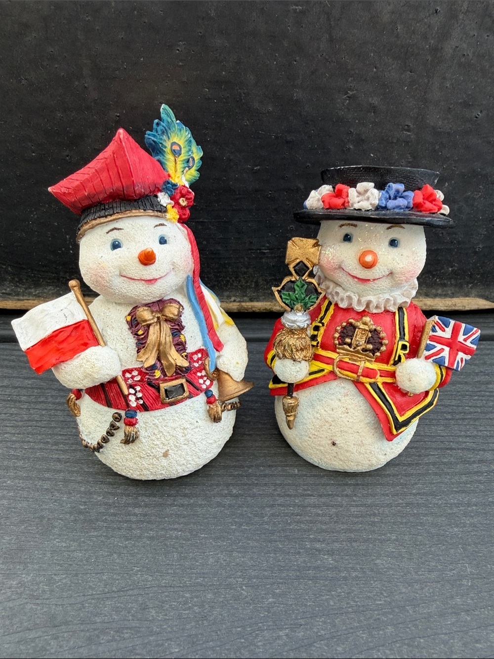 Galleria lucchese snowmen around the world 97/98 VTG British / Polish Flag Set